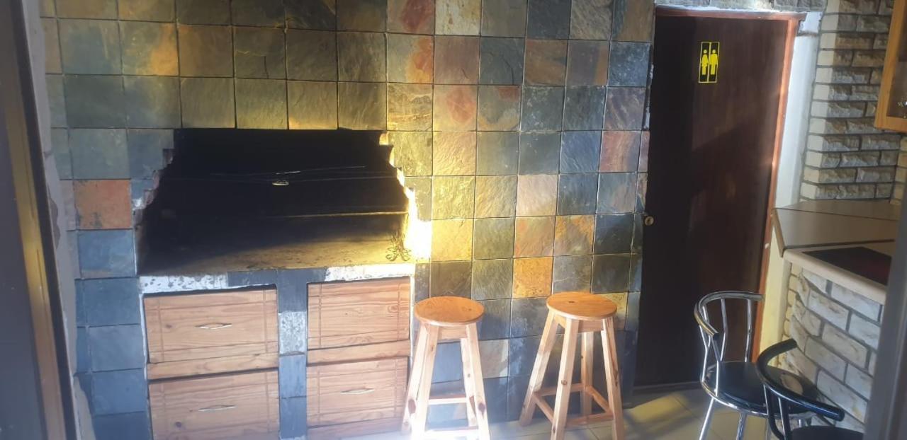 Aliwal Villa Guest Lodge Dış mekan fotoğraf