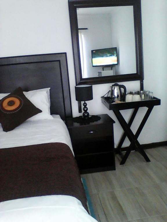 Aliwal Villa Guest Lodge Dış mekan fotoğraf