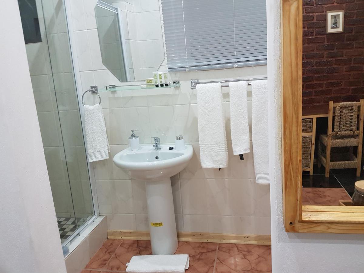 Aliwal Villa Guest Lodge Dış mekan fotoğraf